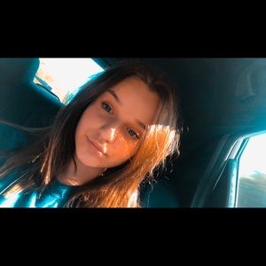 Meet your Posher, Lillian